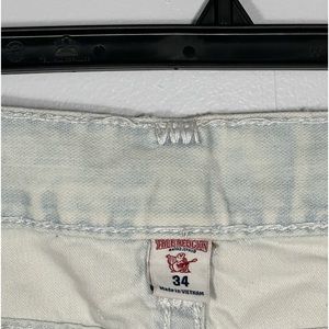 True Religion Jeans USA Size 34 distressed jeans